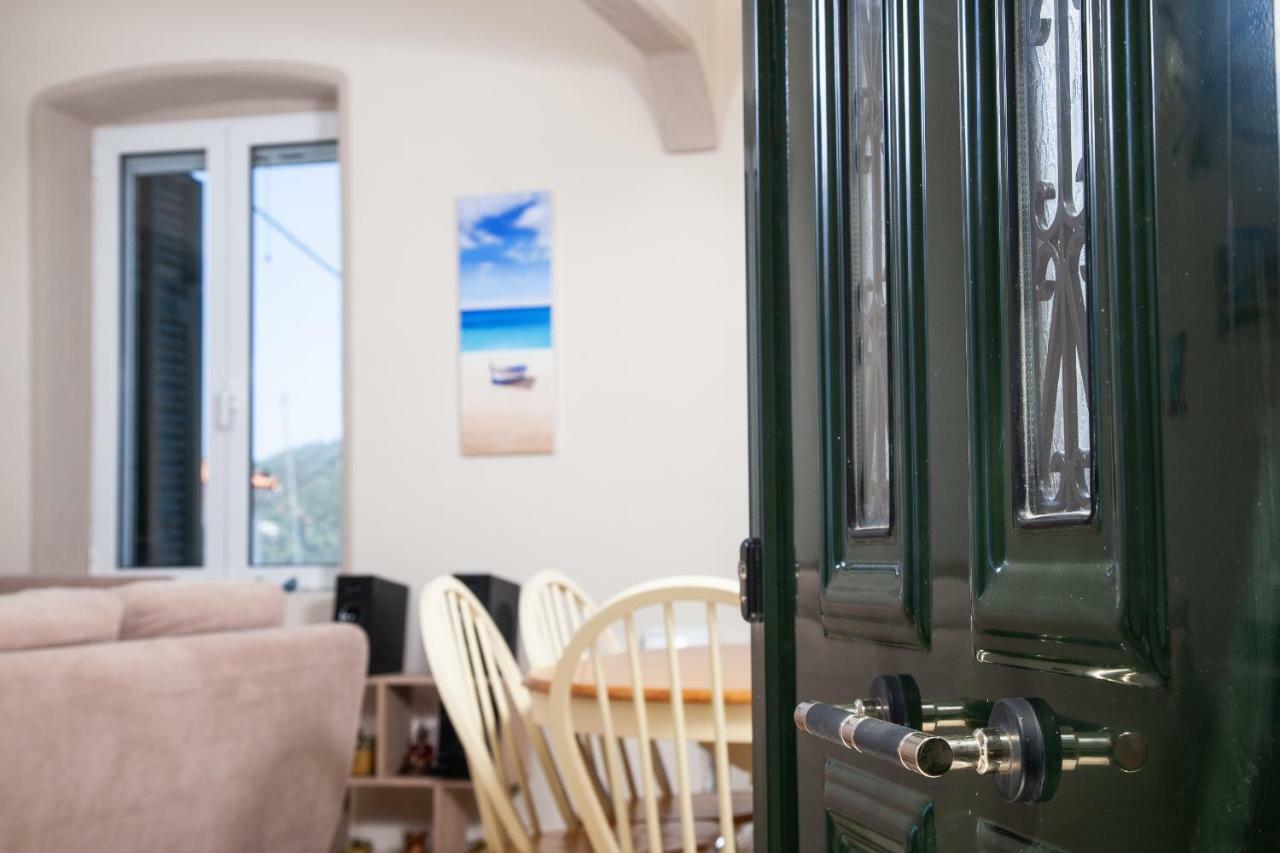 Villa @ Poros Порос Экстерьер фото